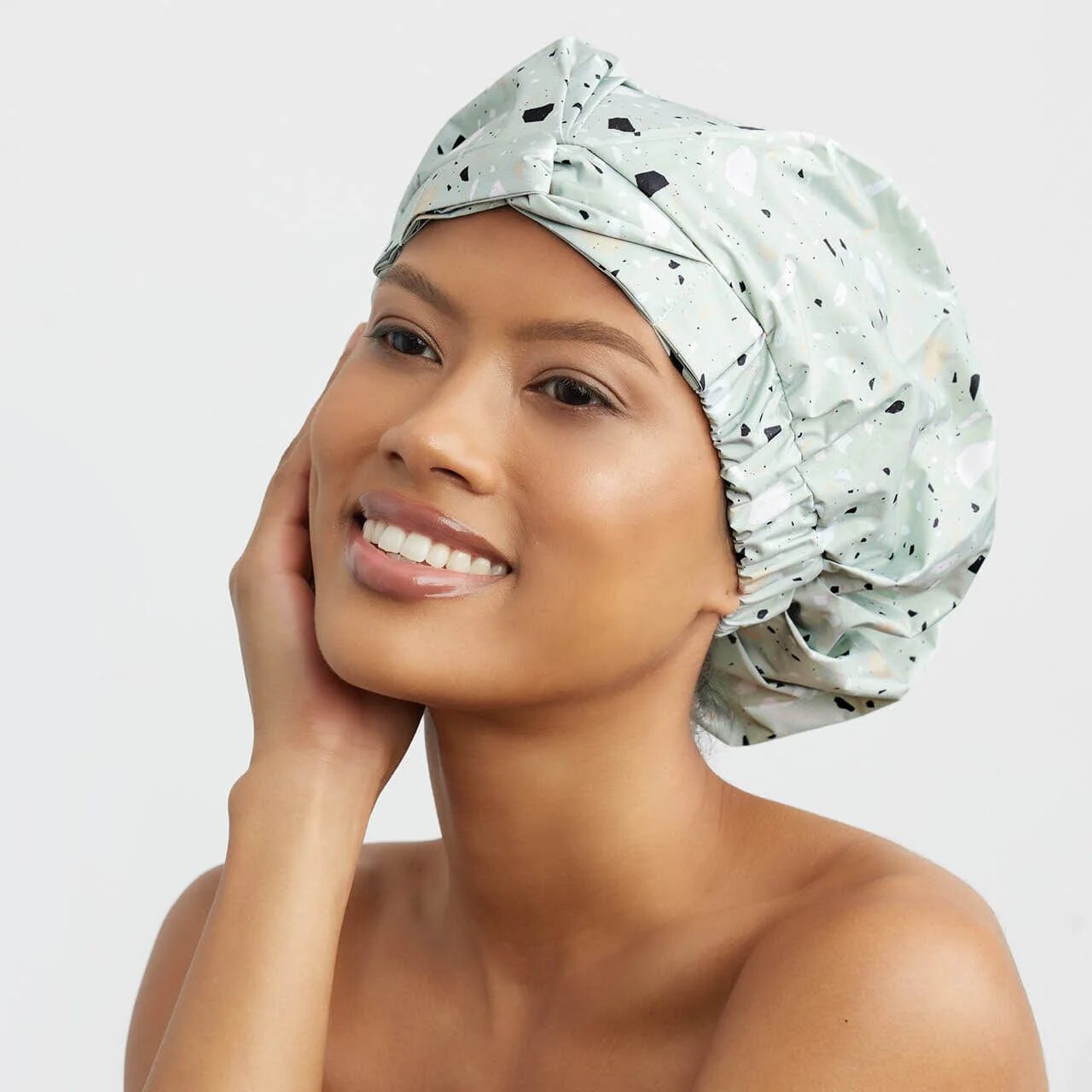 Kitsch Shower Caps: Perfect Gift for the Fashion-Forward Friend