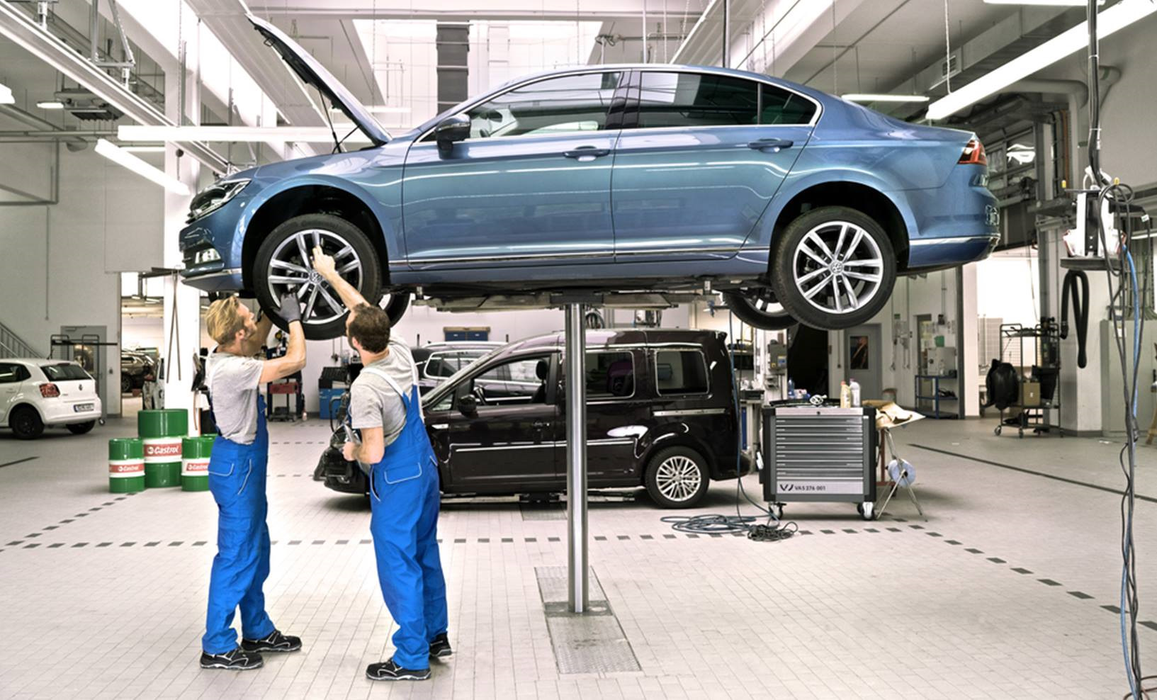 How much does it cost to maintain a Volkswagen servicing in Dubai?