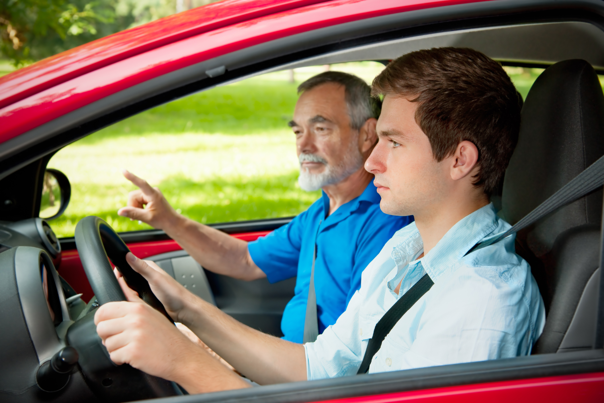 The Ultimate Guide to automatic driving lessons redditch